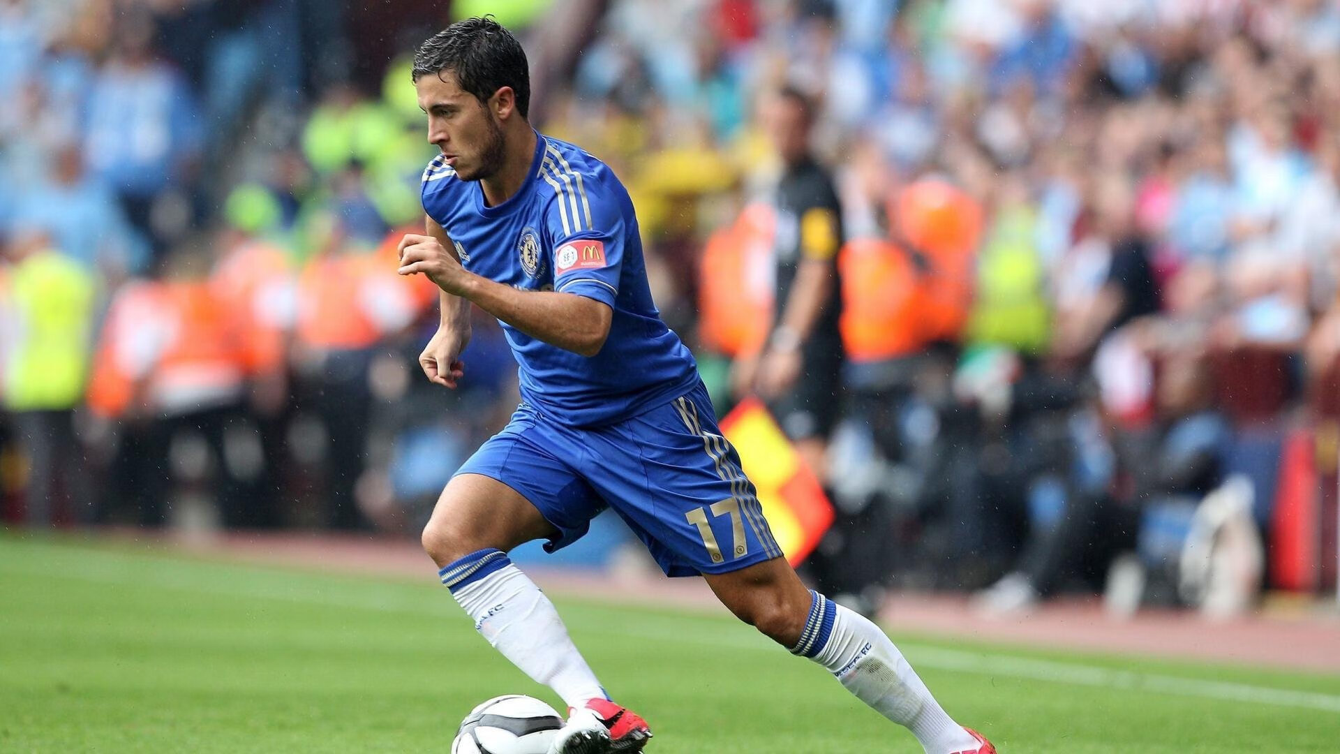 莱万为什么叫九五至尊